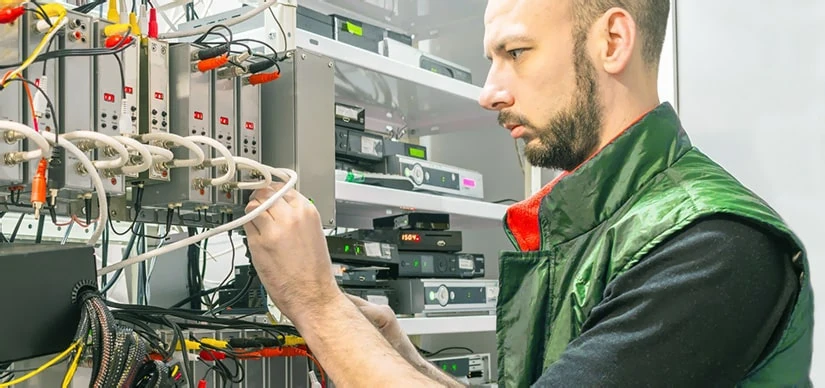 What You Should Expect From A Professional Electrician In Orange County